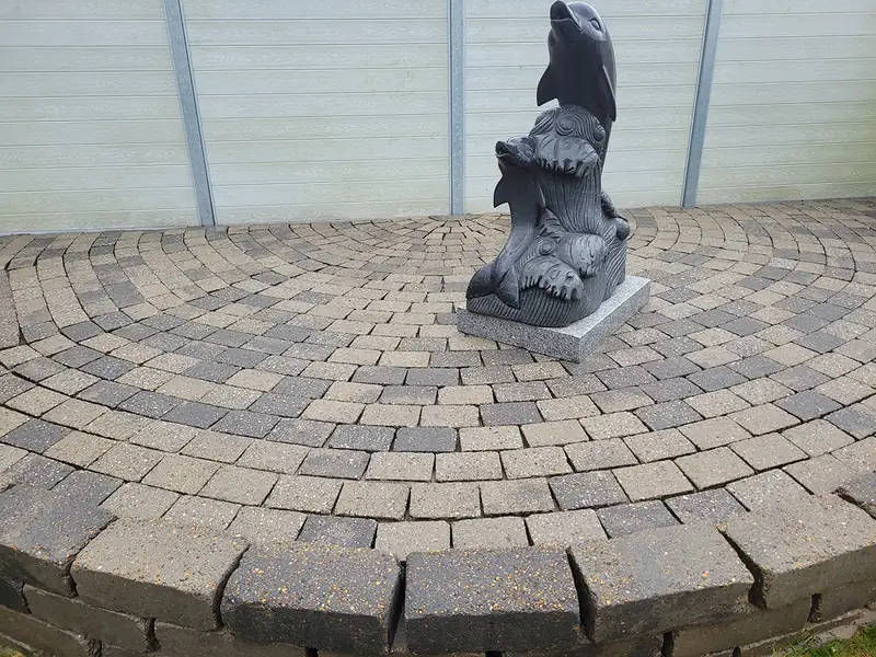 Effektiv fliserens og algebehandling af Holmegaardsten i Fredericia